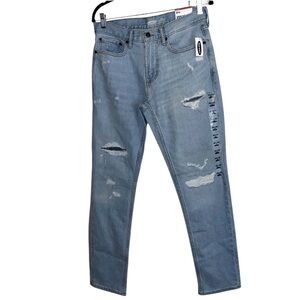 NWT Old Navy Men’s Slim Fit Light Blue Jeans – Size 29x30
